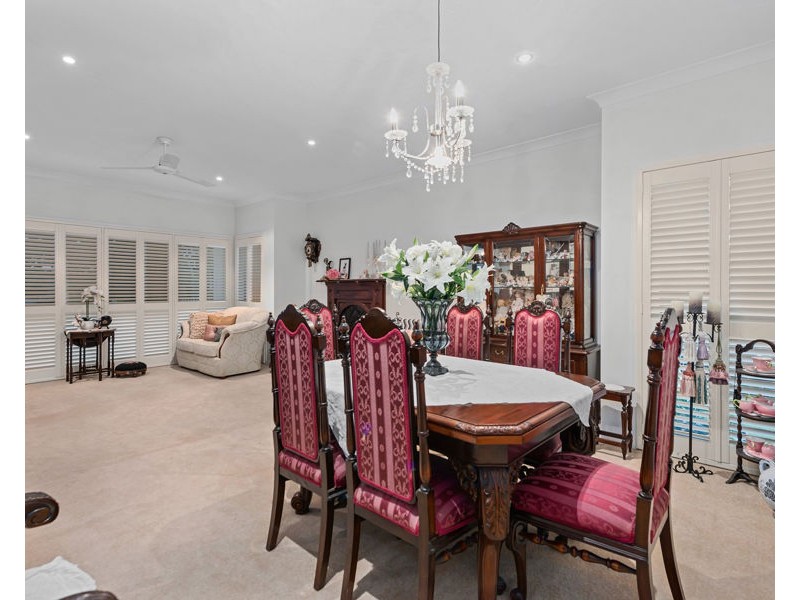 7 Franklin Street, Wakerley QLD 4154