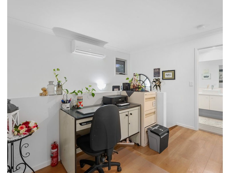 7 Franklin Street, Wakerley QLD 4154