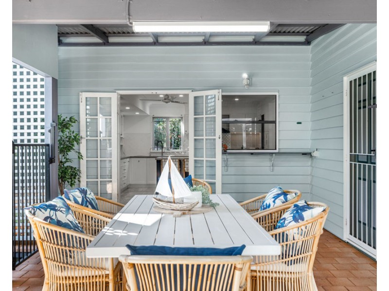 41 Milfoil Street, Manly West QLD 4179