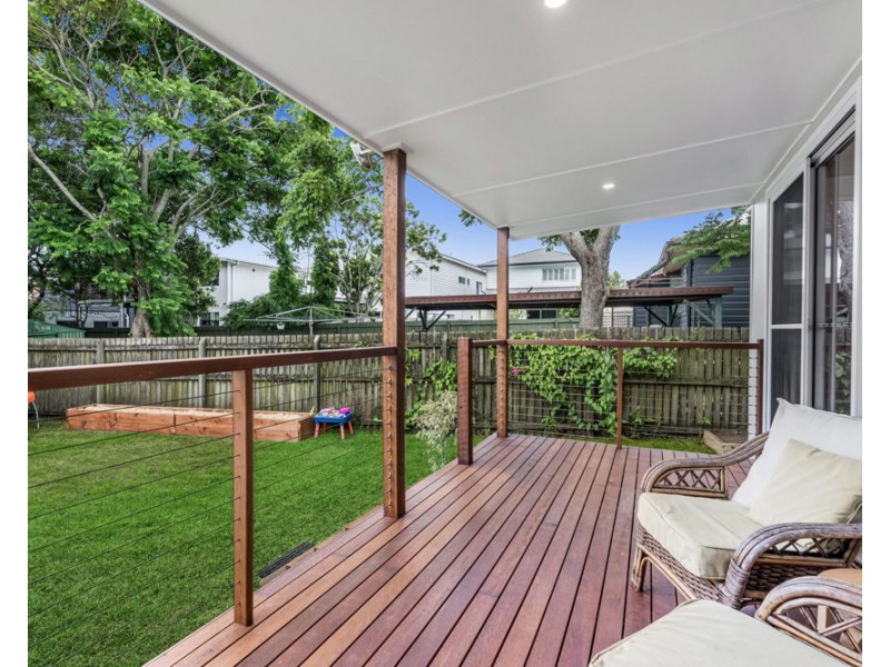41 Patterson Street, Wynnum West QLD 4178