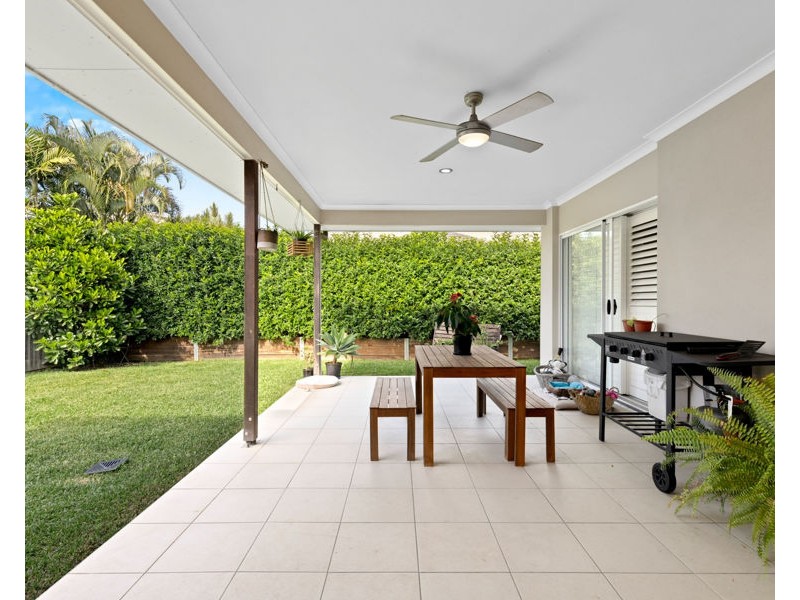 17 Foxwood Circuit, Wakerley QLD 4154