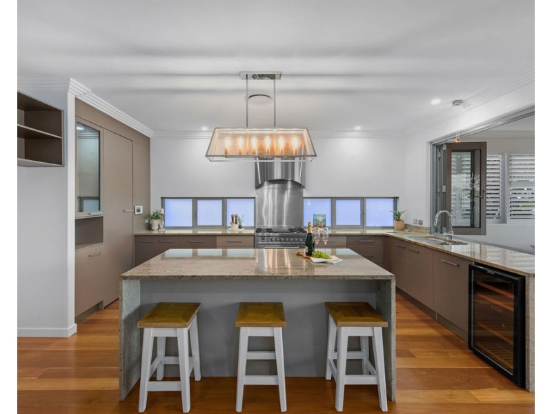 479 Royal Esplanade, Manly QLD 4179