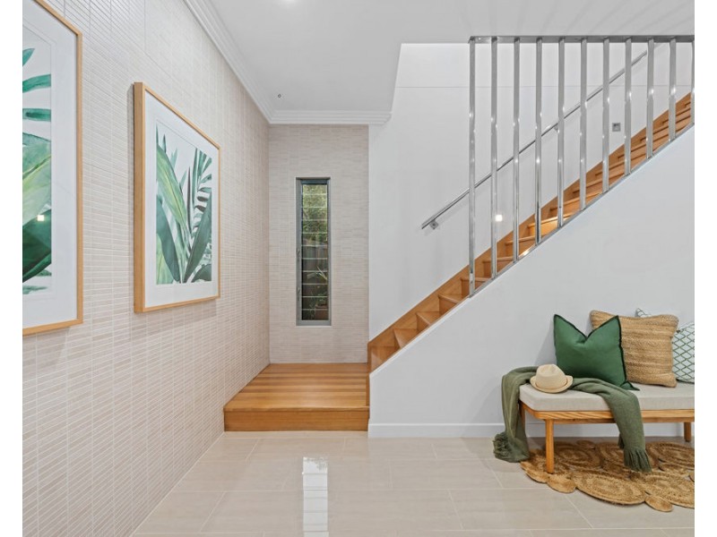 479 Royal Esplanade, Manly QLD 4179