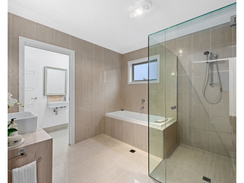 479 Royal Esplanade, Manly QLD 4179
