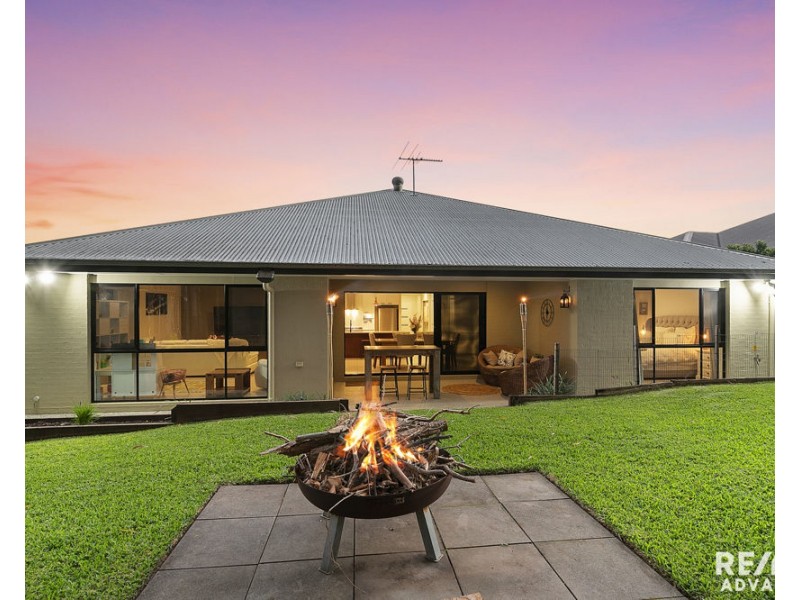 27 Bridgewater Place, Lota QLD 4179