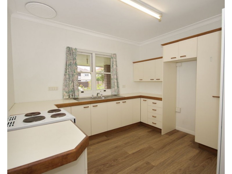 104 Preston Road, Wynnum QLD 4178