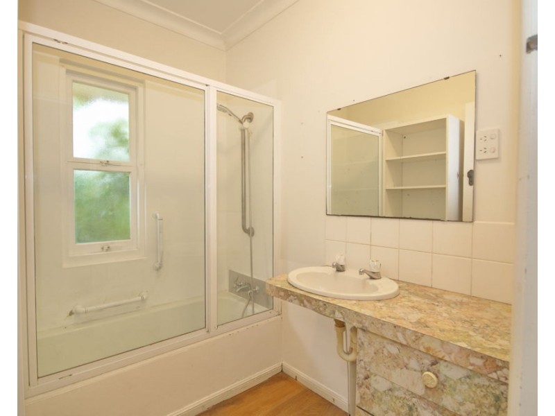 104 Preston Road, Wynnum QLD 4178