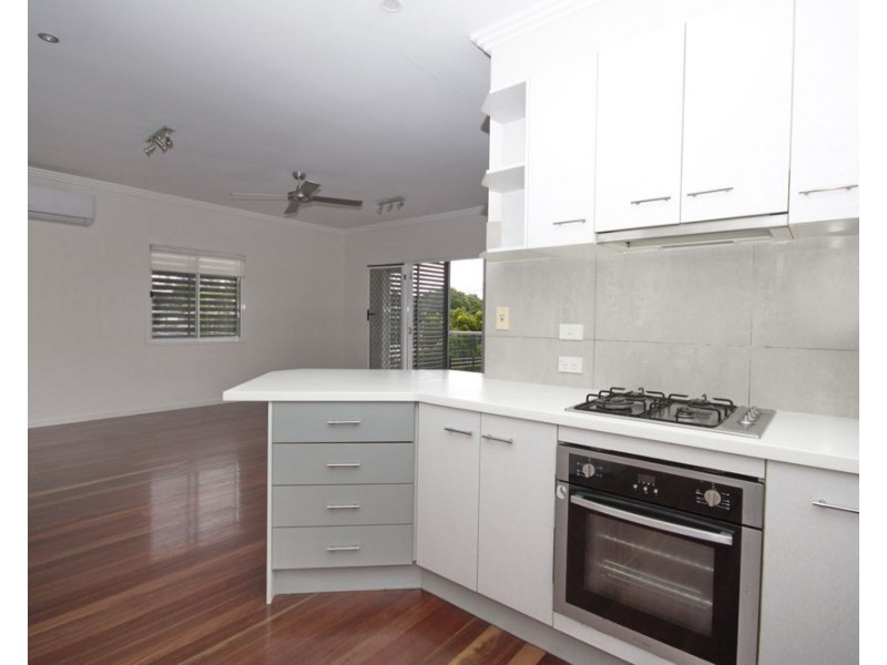 10 shepherd street, Wynnum QLD 4178