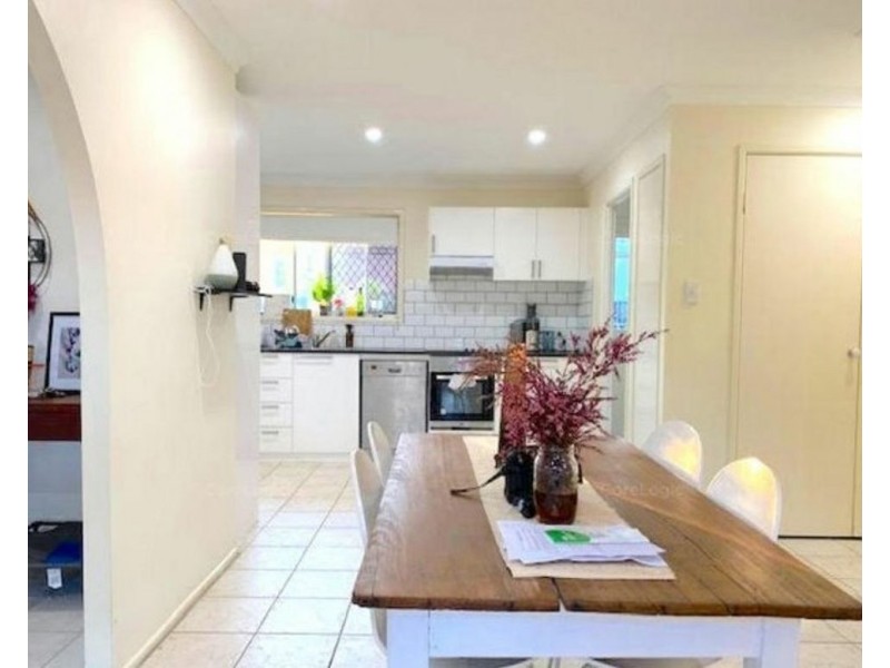 2 Fleur Court, Capalaba QLD 4157