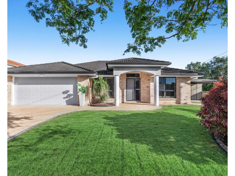 16 Pandorea Street, Wynnum West QLD 4178