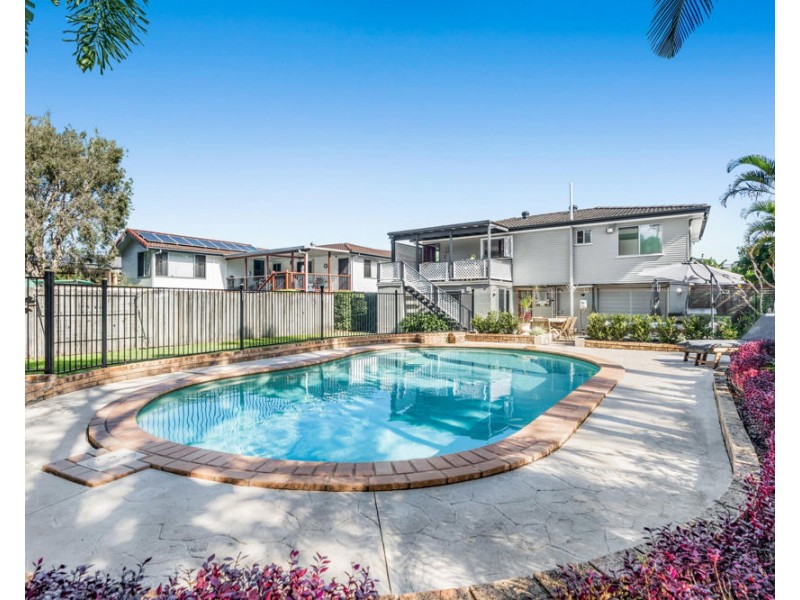 15 Kenmar Street, Wynnum West QLD 4178