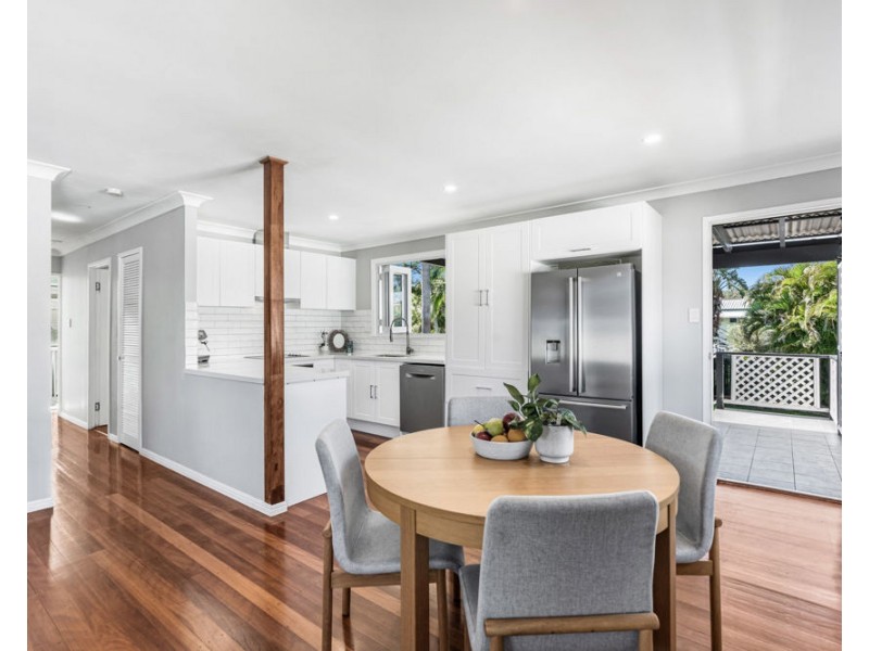 15 Kenmar Street, Wynnum West QLD 4178