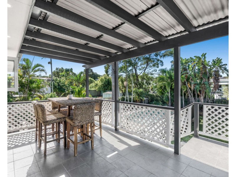 15 Kenmar Street, Wynnum West QLD 4178