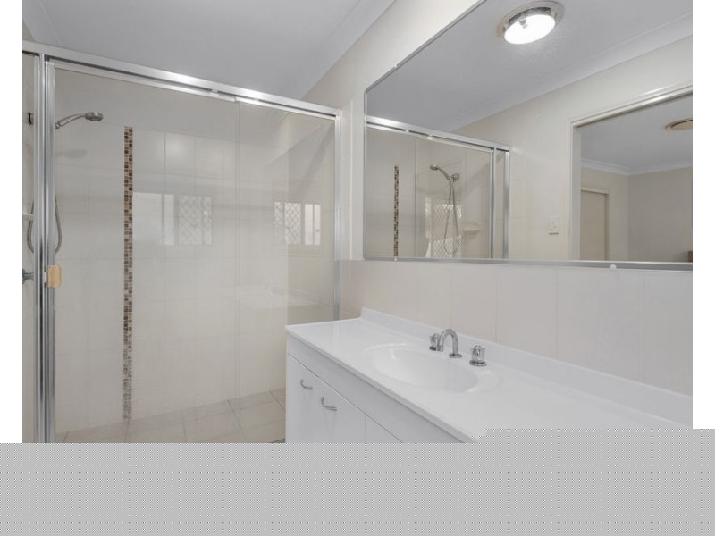 29 Dundee Crescent, Wakerley QLD 4154
