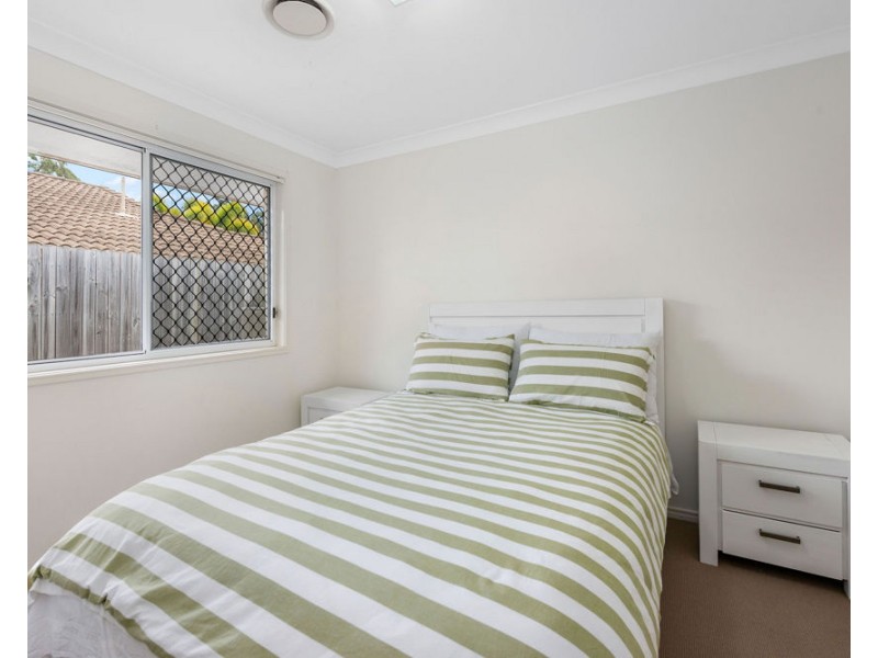 29 Dundee Crescent, Wakerley QLD 4154