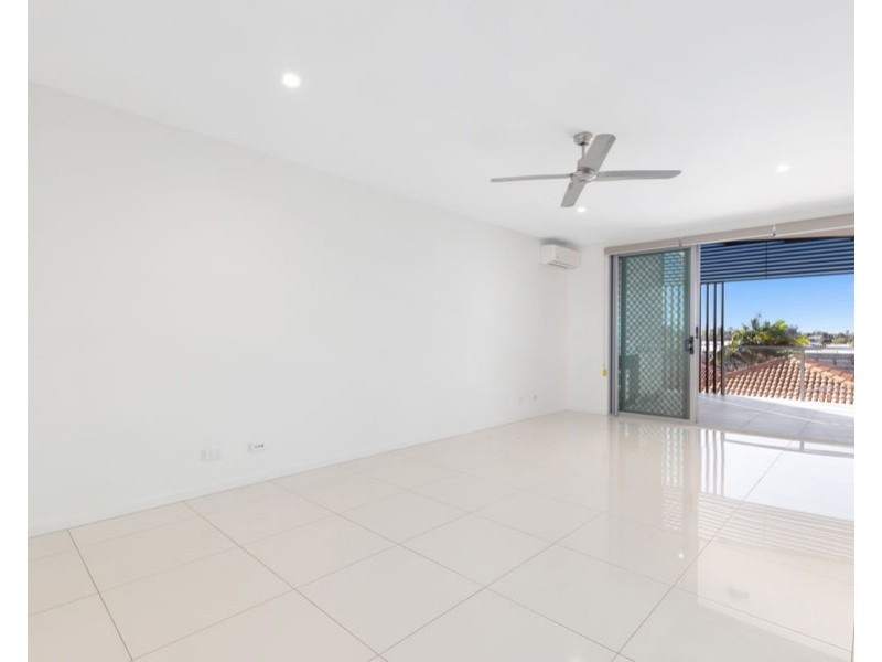 12/53-55 Pembroke Street, Carina QLD 4152