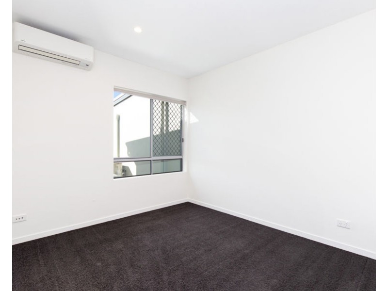 12/53-55 Pembroke Street, Carina QLD 4152