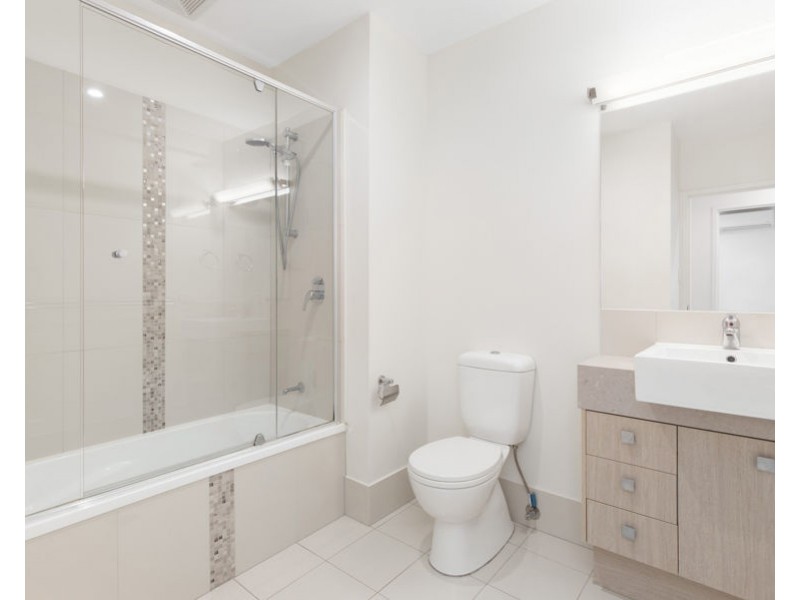 12/53-55 Pembroke Street, Carina QLD 4152