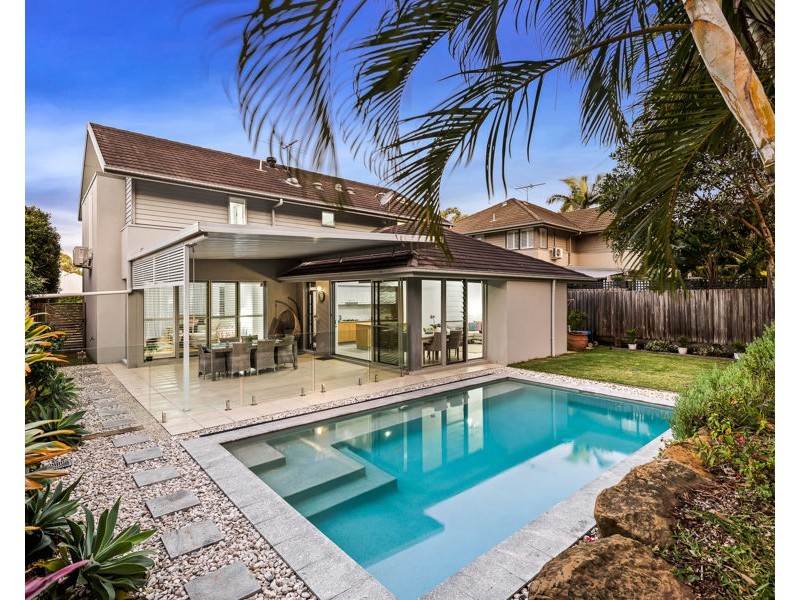 18 Yarra Road, Wakerley QLD 4154