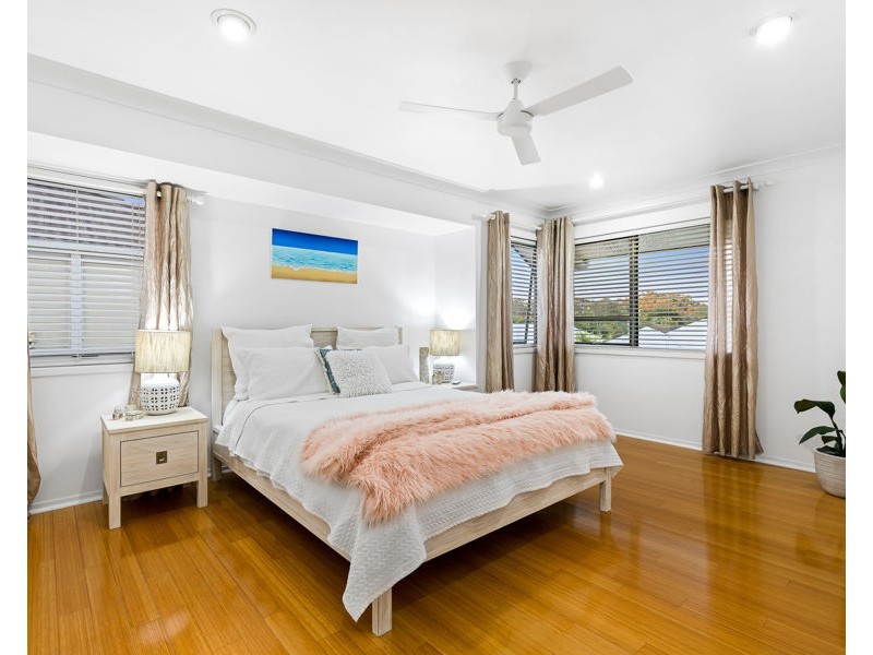 18 Yarra Road, Wakerley QLD 4154