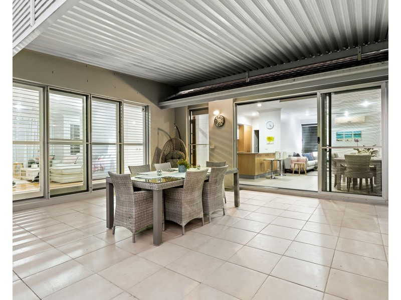 18 Yarra Road, Wakerley QLD 4154