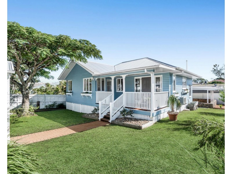 45 Wondall Road, Wynnum West QLD 4178
