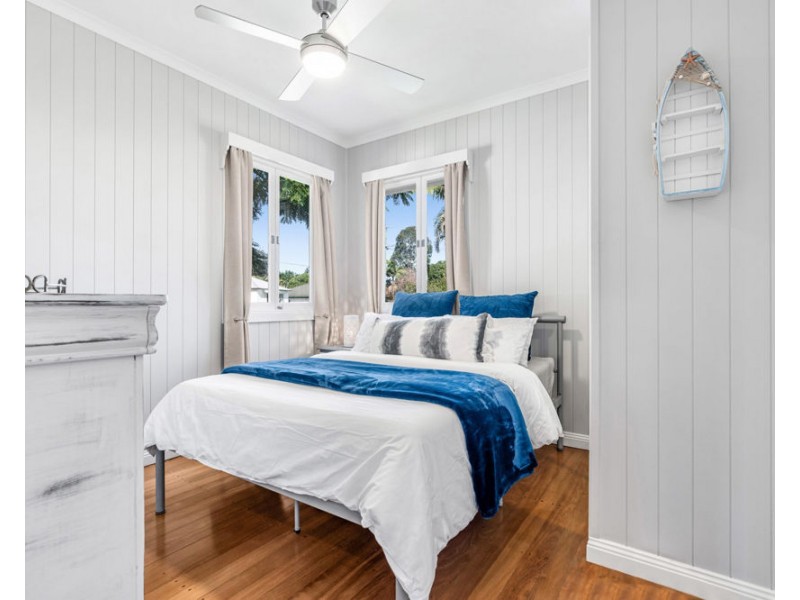 45 Wondall Road, Wynnum West QLD 4178