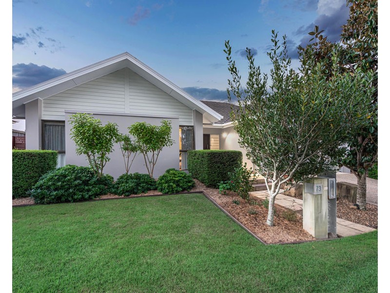 73 Mossvale Drive, Wakerley QLD 4154