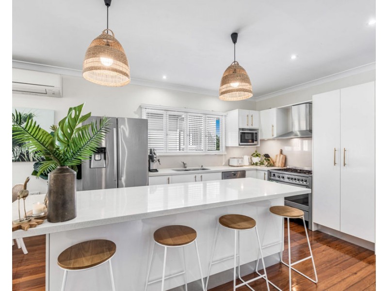 46 Mackenzie Street, Manly West QLD 4179