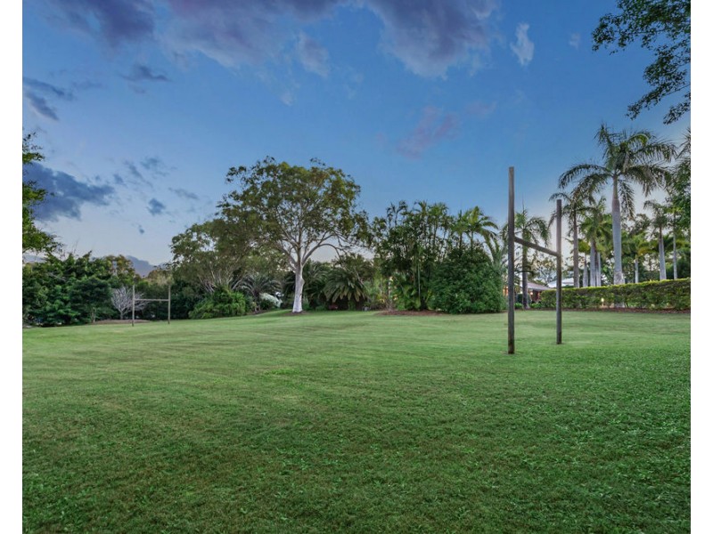 419 Grassdale Road, Gumdale QLD 4154