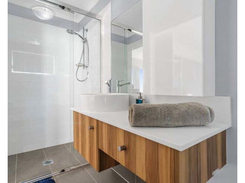 312 Manly Road, Manly West QLD 4179