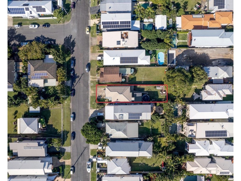 79 Grattan Terrace, Manly QLD 4179