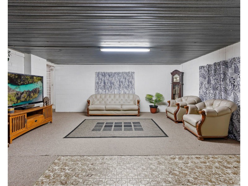 127 Wondall Road, Wynnum West QLD 4178