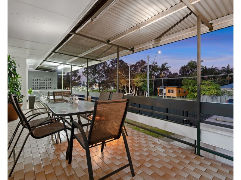 127 Wondall Road, Wynnum West QLD 4178