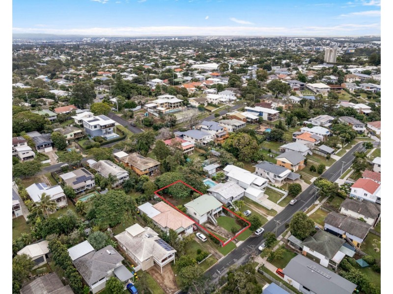 33 Rickston Street, Manly West QLD 4179