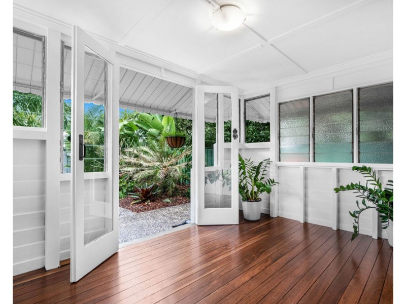 1 Manly Road, Manly QLD 4179