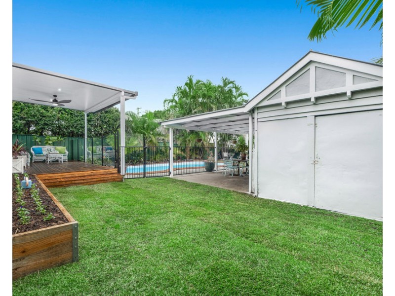 1 Manly Road, Manly QLD 4179