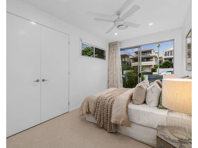 86 Oceana Terrace, Manly QLD 4179