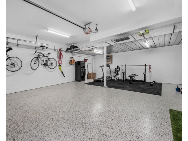 86 Oceana Terrace, Manly QLD 4179