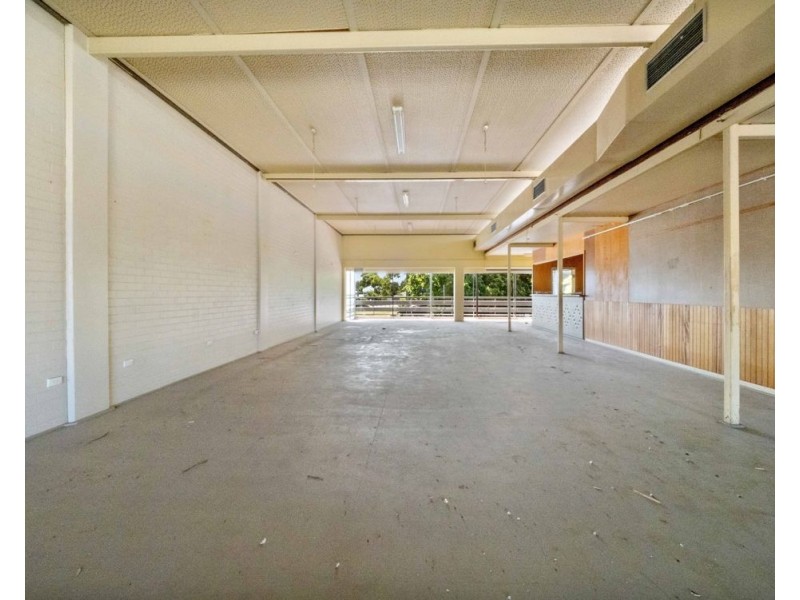 96-100 Florence Street, Wynnum QLD 4178