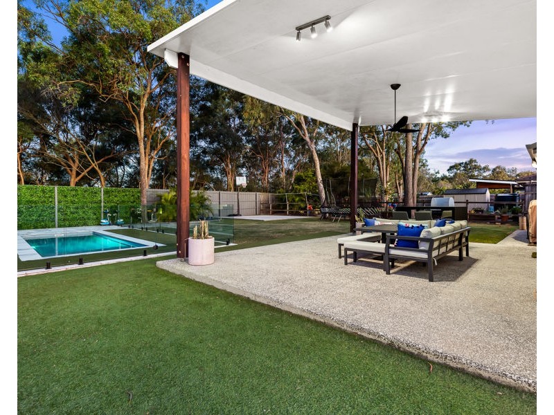 15 Luigina Close, Wakerley QLD 4154