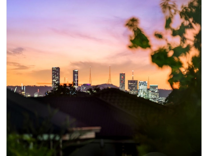 15 Luigina Close, Wakerley QLD 4154