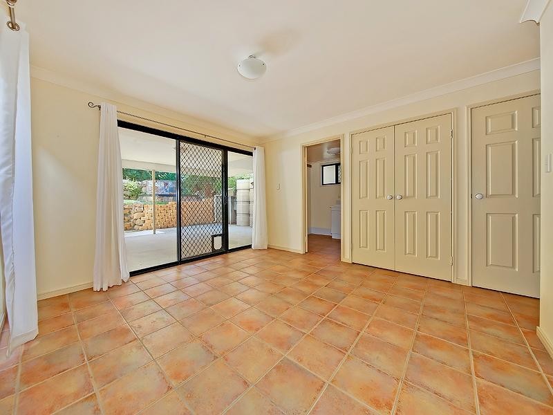11 Kingsley Tce, Wynnum QLD 4178
