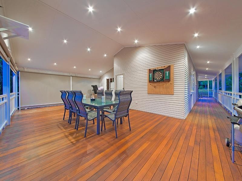 24 Muriel Ave, Manly West QLD 4179