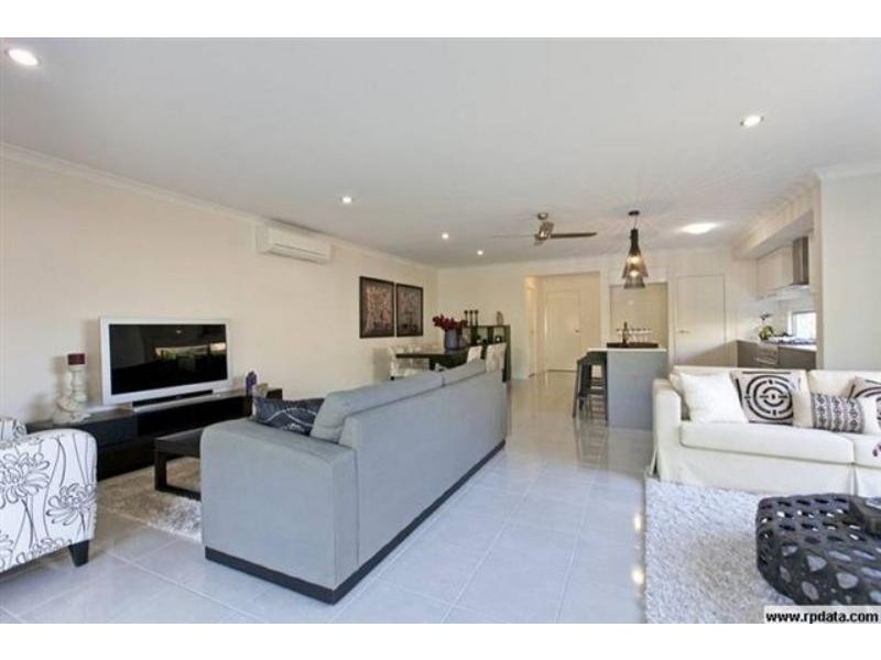 34 Bride Street, Wynnum QLD 4178
