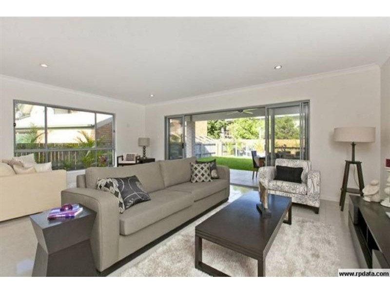 34 Bride Street, Wynnum QLD 4178
