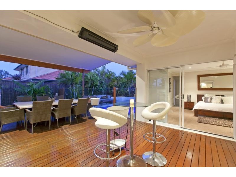 4 Brush Box Pl, Wakerley QLD 4154