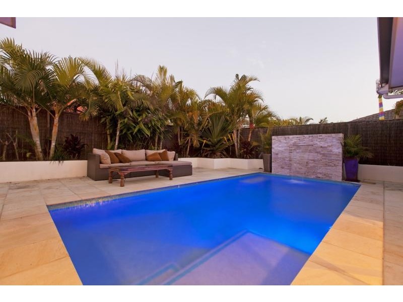 4 Brush Box Pl, Wakerley QLD 4154