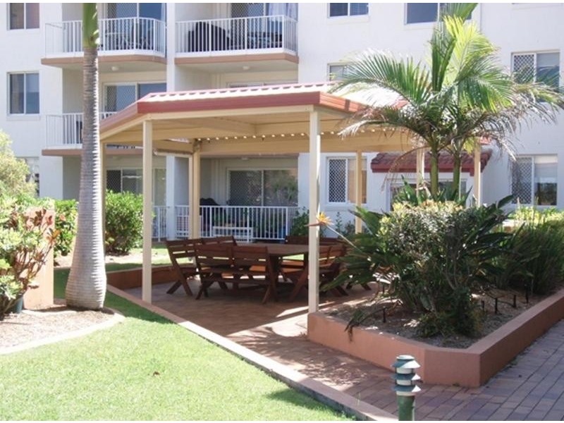 3/300 The Esplanade, Miami QLD 4220