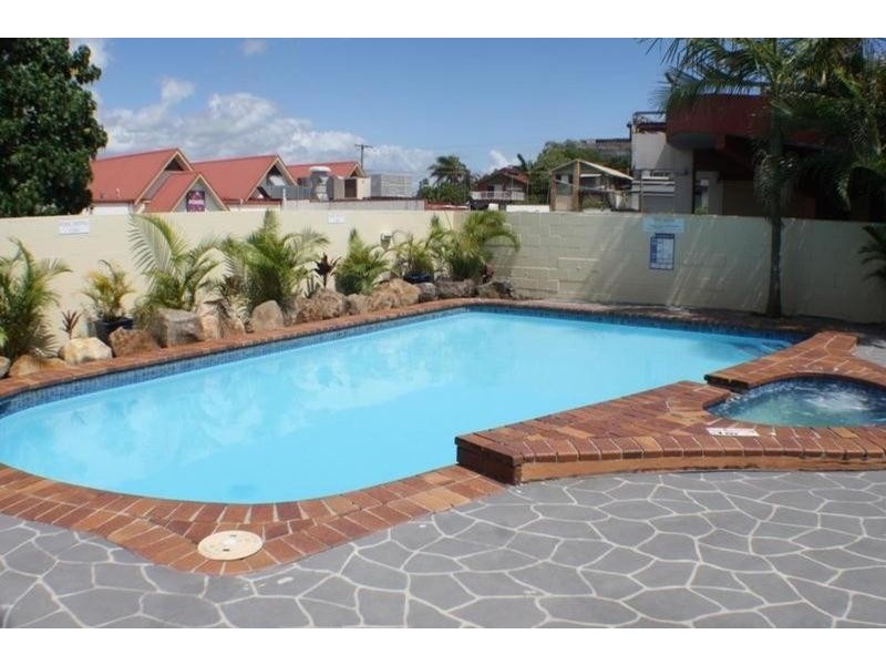 3/300 The Esplanade, Miami QLD 4220